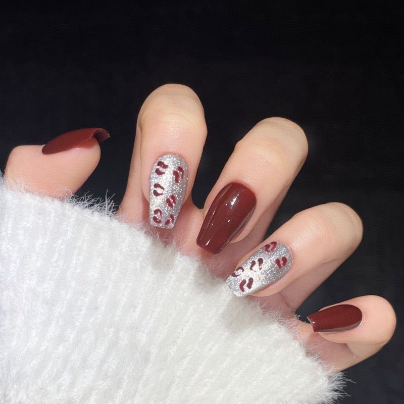 Red Crimson Press on Nails - MISSACO